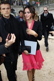 RachelBilson_ChristianDiorReadytoWearSS2011Show_Paris_011010_016.jpg