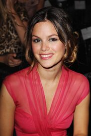 RachelBilson_ChristianDiorReadytoWearSS2011Show_Paris_011010_048.jpg