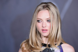 amanda_seyfried_in_time_premiere_004.JPG
