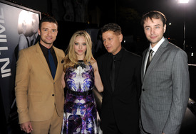 amanda_seyfried_in_time_premiere_128.jpg