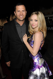 amanda_seyfried_in_time_premiere_132.jpg