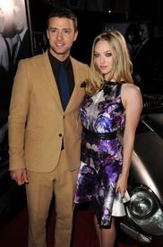 amanda_seyfried_in_time_premiere_145.jpg
