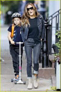 post-3127-0-72085400-1351255534_thumb.jp