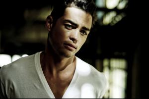 post-34874-0-65895700-1349460352_thumb.j