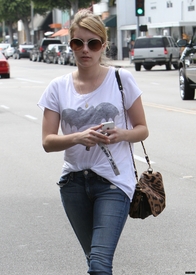 Emma Roberts Out in LA Oct 9050.jpg