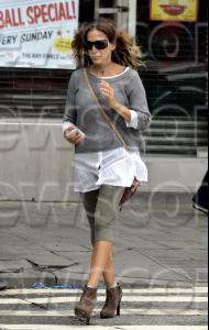 post-38290-0-14129400-1349539389_thumb.j