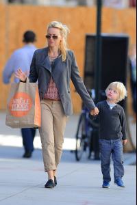 post-38290-0-26415500-1349448628_thumb.j