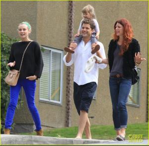 post-38290-0-28631700-1350053563_thumb.j