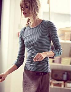 post-38290-0-33034000-1350593040_thumb.j