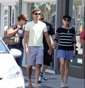 post-38290-0-46704100-1350777581_thumb.j