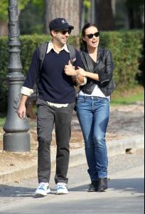 post-38290-0-54095400-1351436977_thumb.j