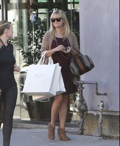 post-38290-0-94969200-1351436597_thumb.j