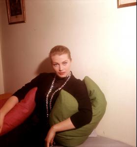 post-27165-0-84517700-1380829749_thumb.j