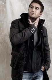 post-37737-0-74023000-1383258042_thumb.j