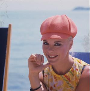 Elke Sommer068.jpg