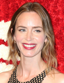 Emily_Blunt_08.jpg