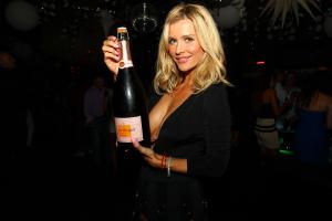 post-88801-0-39182600-1444682266_thumb.j