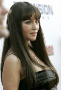 250px_Monica_Bellucci2005.jpg