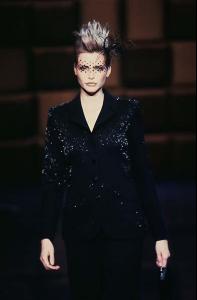 Nadja_Valentino_HC_fw967.jpg