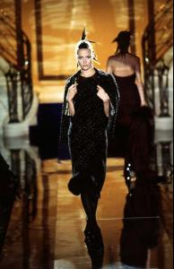 shalom_versace_HC_fw968.jpg