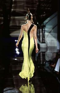 shalom_versace_HC_fw9697.jpg