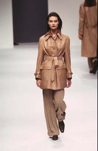 shalom_max_mara_fw974.jpg