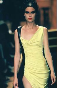 shalom_versace_HC_fw974.jpg