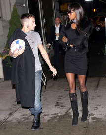 Naomi_Campbell_leaving_Nello97s4.jpg