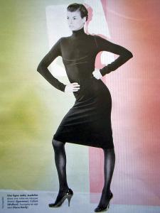 linda_ELLE_France_sep_2003_LINDA_SUPERWOMAN_DES_ANNEES_80_by_Karl_Lagerfeld_radolgc7.JPG