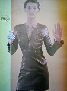 linda_ELLE_France_sep_2003_LINDA_SUPERWOMAN_DES_ANNEES_80_by_Karl_Lagerfeld_radolgc8.JPG