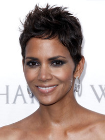 HalleBerry__CourtOfJewelsRecreation__launch_08.jpg