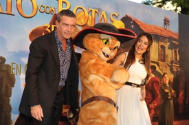 Salma Hayek attends the Premiere of _.jpg