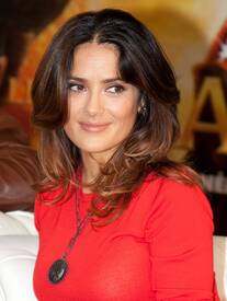 Salma Hayek promoting the film Puss in Boots in Paris 20.11.2011_12.jpg