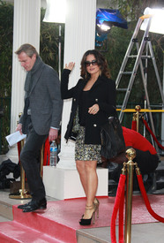 Salma Hayek arriving at Champs Elysees Television Talkshow in Paris 21.11.2011_12.jpg