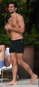 post-22656-0-51894500-1352327726_thumb.j