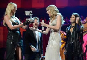 post-58152-0-01935700-1352693628_thumb.j