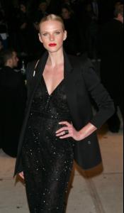 post-58152-0-67109500-1354045680_thumb.j