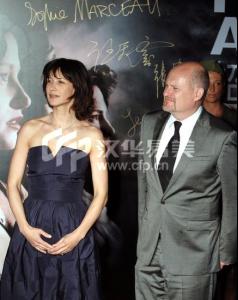 post-61811-0-35181000-1352299173_thumb.j