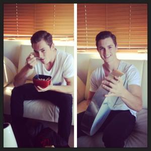 post-60960-0-58250600-1384481233_thumb.j