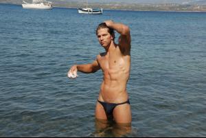 post-81951-0-71243700-1416573003_thumb.j