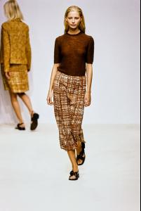 post-31427-0-29940300-1448194850_thumb.j