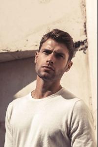 post-40776-0-29792400-1448231792_thumb.j