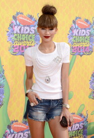 Zendaya_Coleman_21.jpg