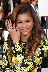 Zendaya_11.jpg