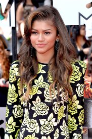 zendaya_colemancom0413201420.jpg