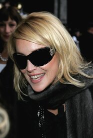 HQCB.net_Sharon_Stone_01.jpg