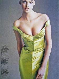 linda__vogueUS_Jul95_romanticclassicretro_bystevenmeisel8.jpg