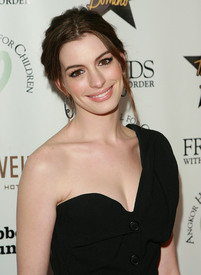 AnneHathaway_06.jpg