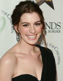 AnneHathaway_07.jpg