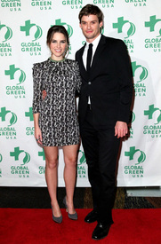 SophiaBush_GlobalGreenUSAs11thAnnualSustainableDesignAwards_NYCsPier60_061210_tcc_002.jpg